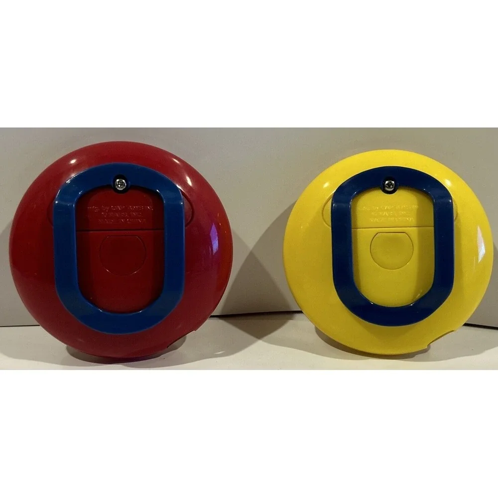 Vintage M&M Battery Operated Candy Dispenser. Yellow And Red. Non‎ Working (2)